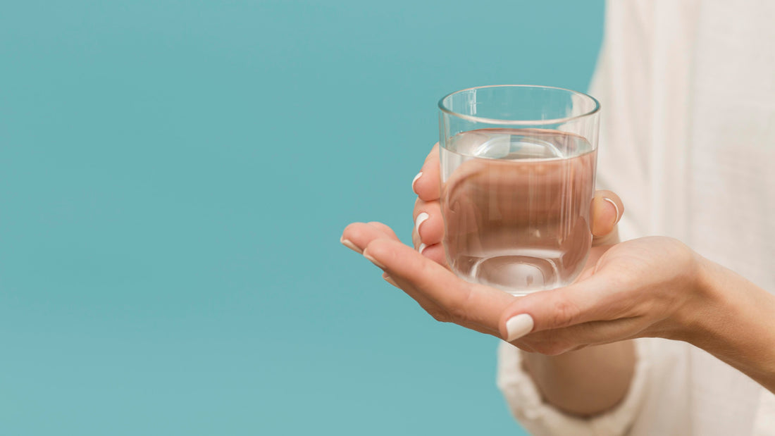 L'hydratation : Boire de l'eau pour avoir une belle peau